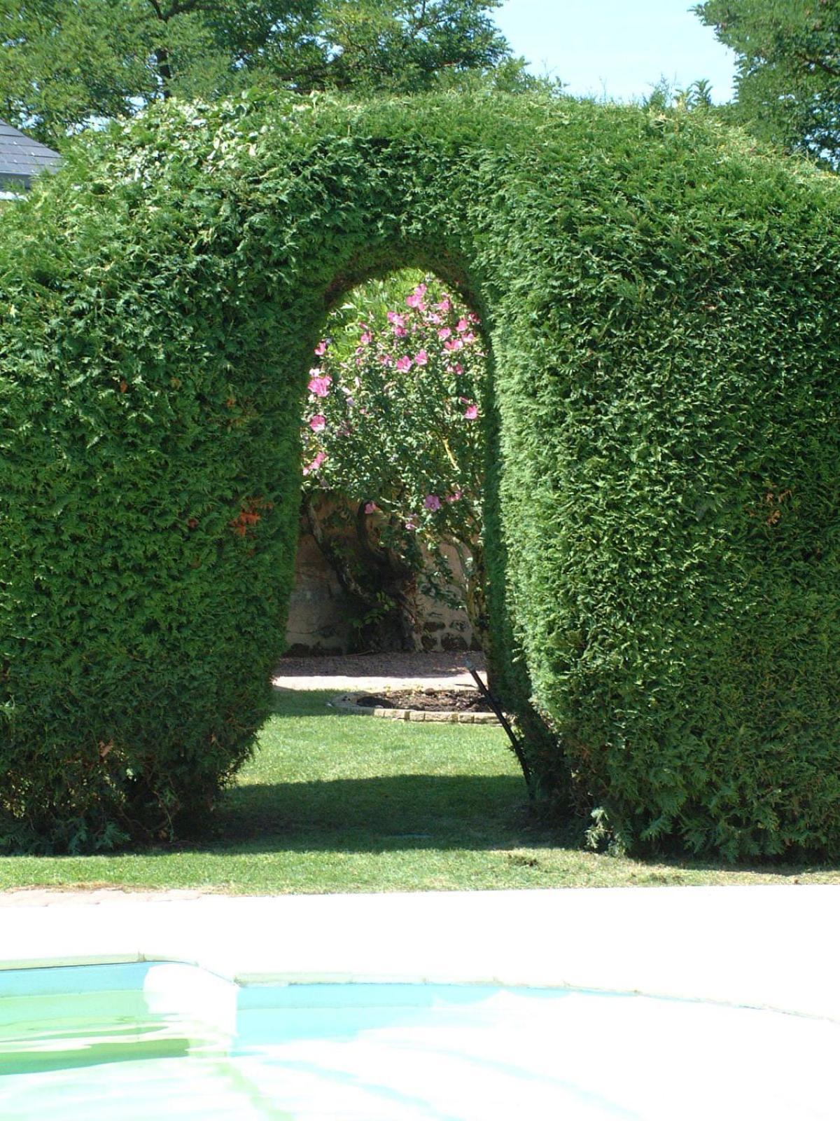 Le Clos De La Chapelle - Gite Les Glycines Екстер'єр фото