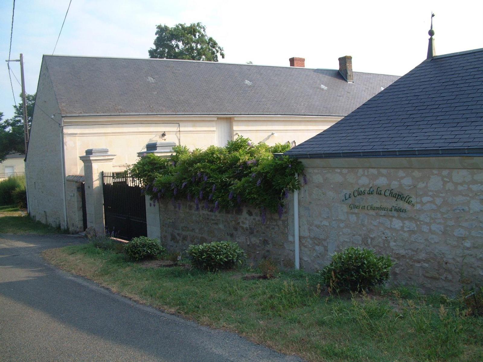 Le Clos De La Chapelle - Gite Les Glycines Екстер'єр фото